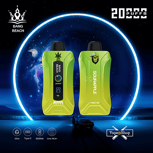 Zwei grüne Vaping-Geräte mit den Bezeichnungen „Bang Beach“ und „Sour Apple“ mit Funktionen wie 20.000 Zügen, 35 ml, Typ-C-Laden, 650 mAh und Dual Mesh, präsentiert vor einem futuristischen Hintergrund mit Weltraumthema.