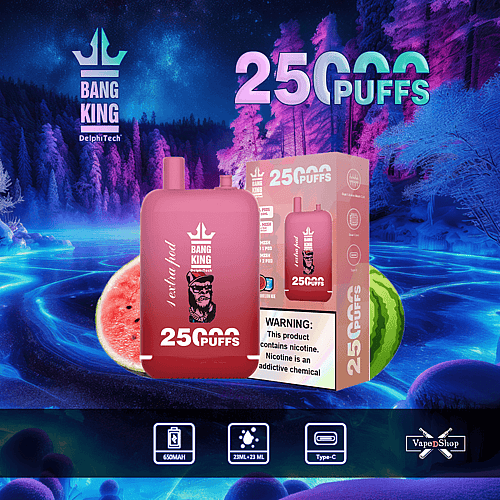 Sigaretta elettronica usa e getta Bang King da 25000 boccate con confezione al gusto di anguria, dotata di batteria da 650 mAh, capacità dell'e-liquid di 23 ml e ricarica di tipo C, esposta su uno sfondo vivace e surreale con alberi illuminati al neon e un fiume luminoso.