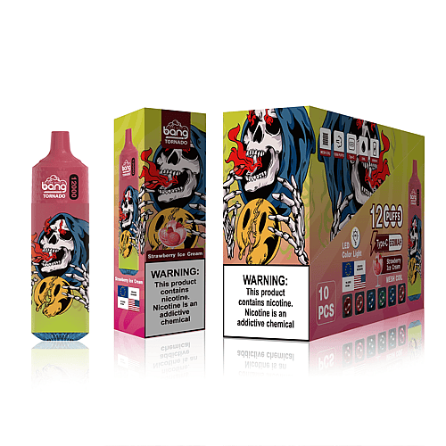 El empaque del vaporizador Bang Tornado presenta un diseño de calavera con llamas y una bola amarilla, con la etiqueta "Helado de fresa" y una advertencia sobre la nicotina. El empaque muestra el producto, el sabor y varios detalles del producto.
